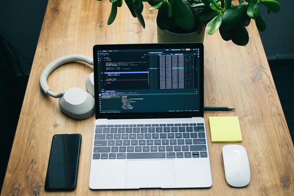 Codes triche sims 4 : guide complet pour tous les cheats